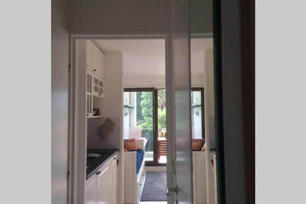 La Petite Cachette - Pool And 150M To The Beach Apartment Villefranche-sur-Mer Luaran gambar