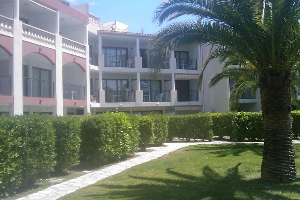 La Petite Cachette - Pool And 150M To The Beach Apartment Villefranche-sur-Mer Luaran gambar