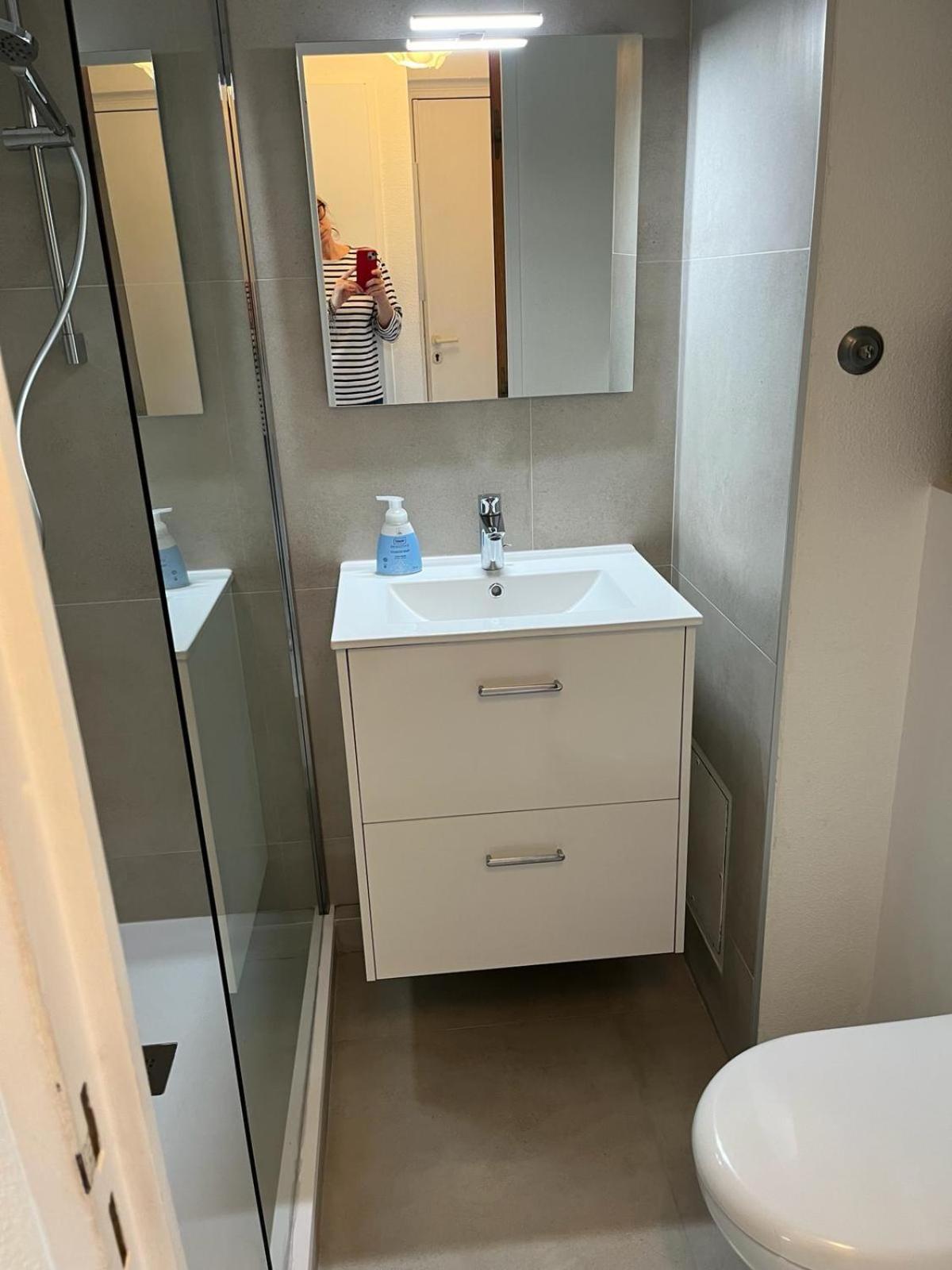 La Petite Cachette - Pool And 150M To The Beach Apartment Villefranche-sur-Mer Luaran gambar
